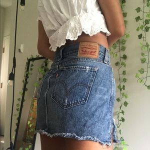 LEVIS SKIRT 🦋🕊🖤